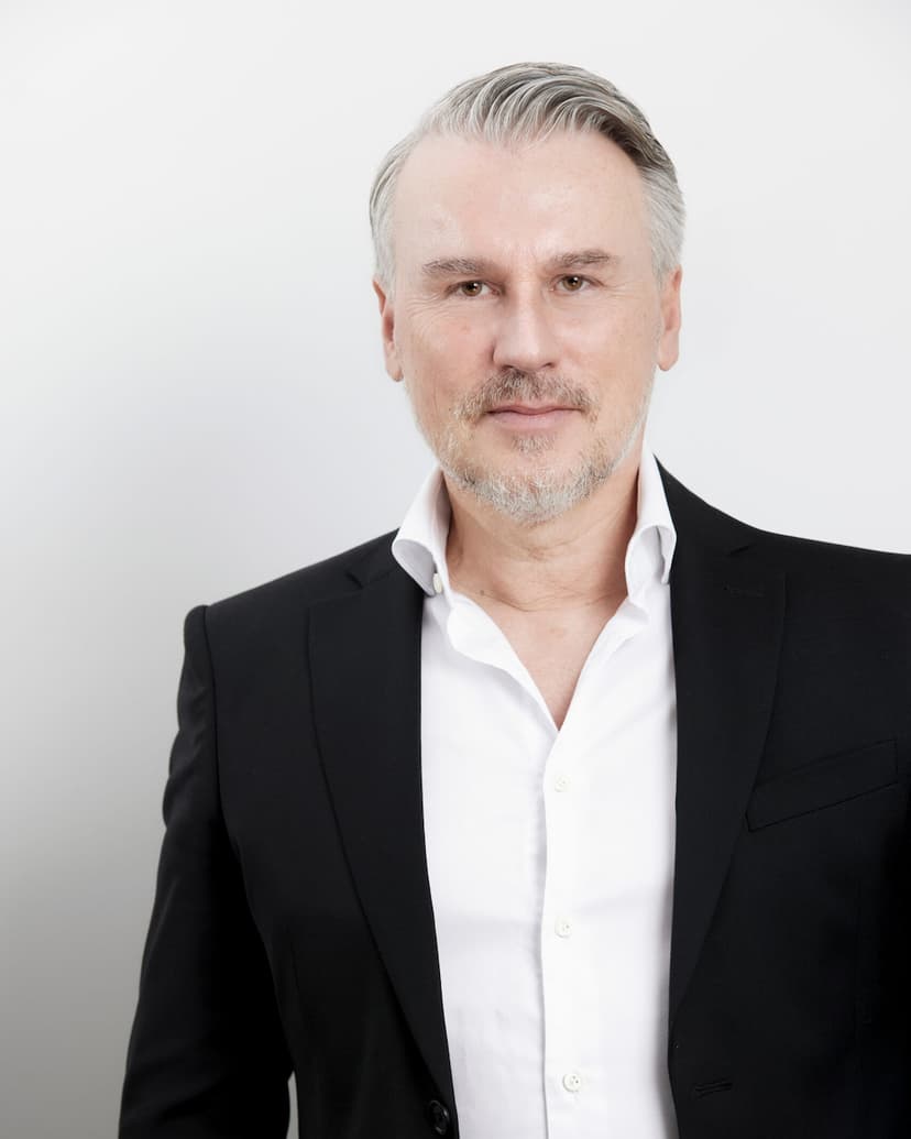 Dr. Stephan Greger